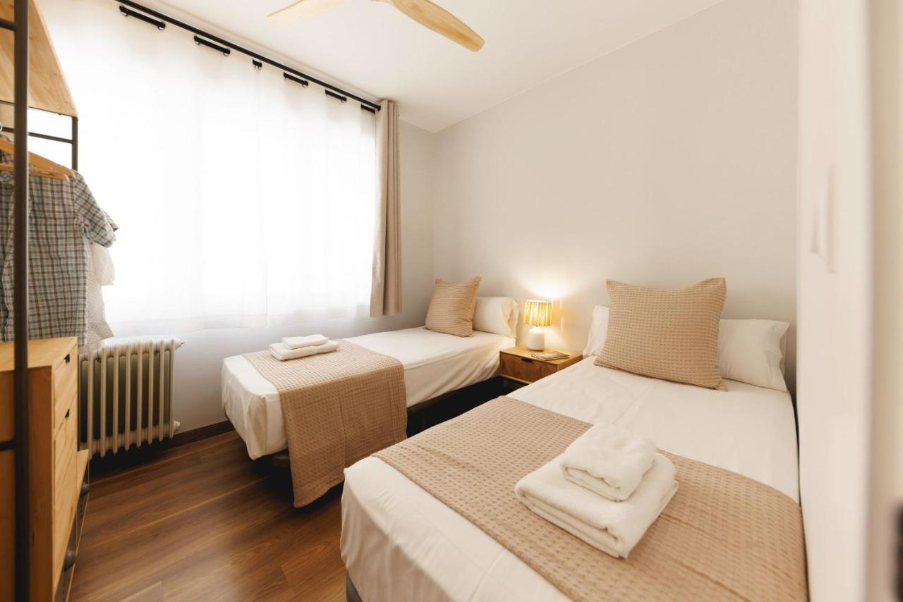 Bravissimo Figuerola, Spacious 3-Bedroom Apartment Girona Ngoại thất bức ảnh